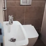Apartment Stylish 2-br Apartment, 100 Sqm ǀ Ac, Free Parking, Terrace *